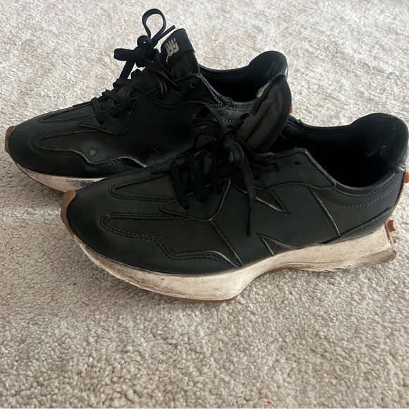 New Balance 327 black leather - Picture 2 of 7